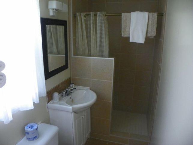 Lakeview Motel & Cottage Кинкардин Номер фото